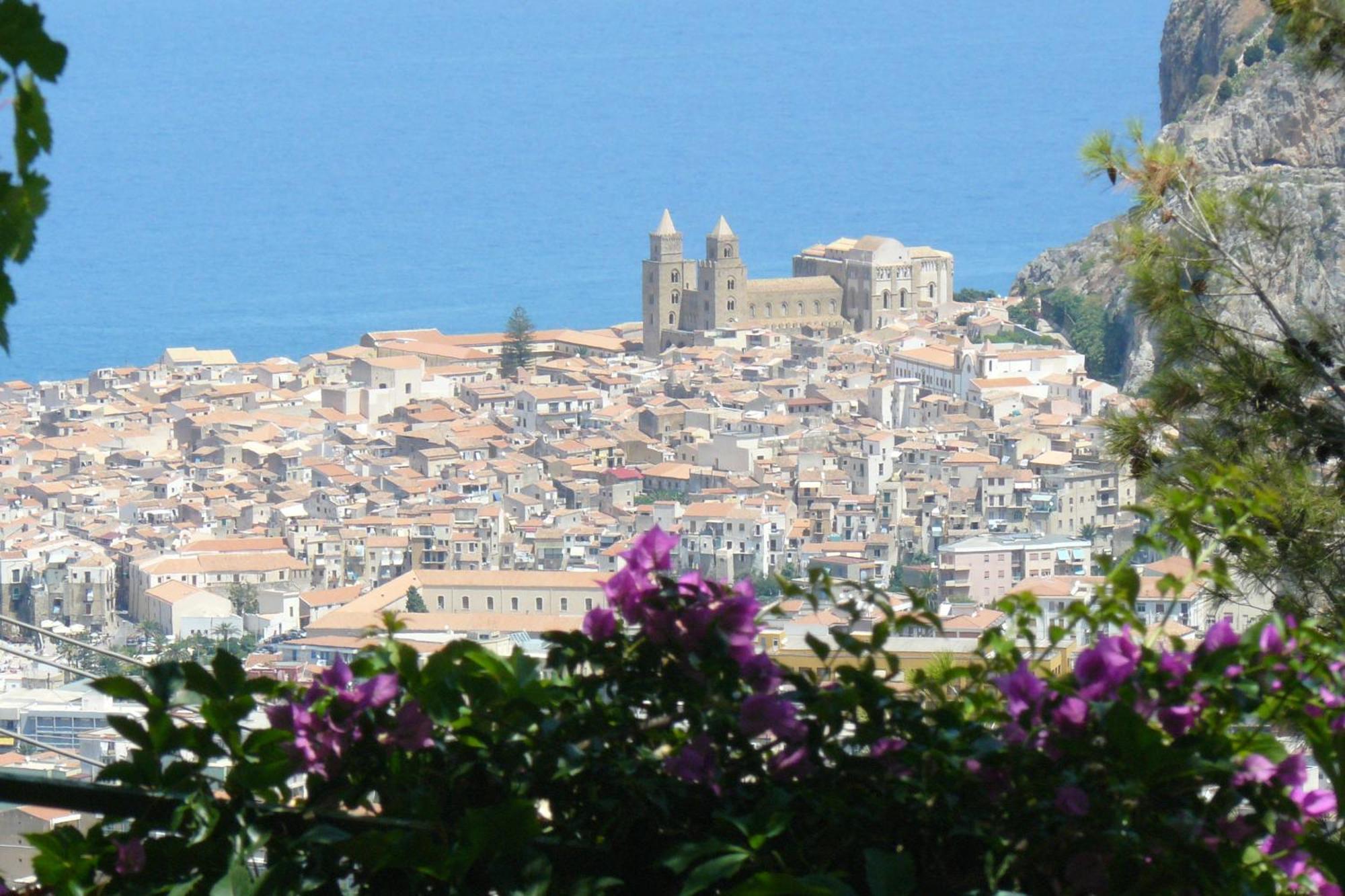 L' Arca Residence Cefalù Zimmer foto